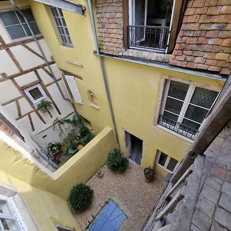 Hotel Fenetre Sur Cour Du Docteur Privey - Secure Park Bike - Voie Bleue Tournus Zewnętrze zdjęcie