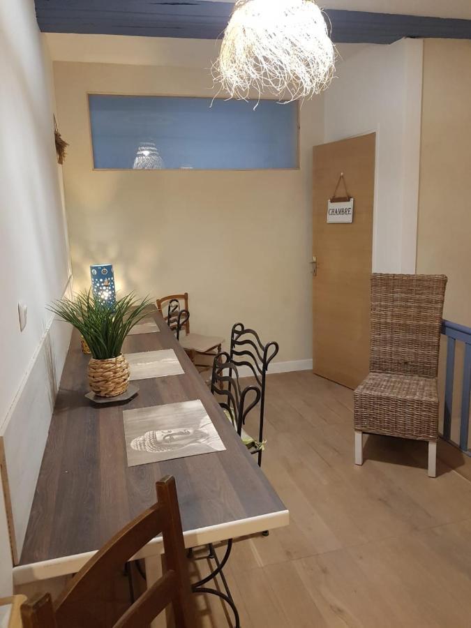 Hotel Fenetre Sur Cour Du Docteur Privey - Secure Park Bike - Voie Bleue Tournus Zewnętrze zdjęcie