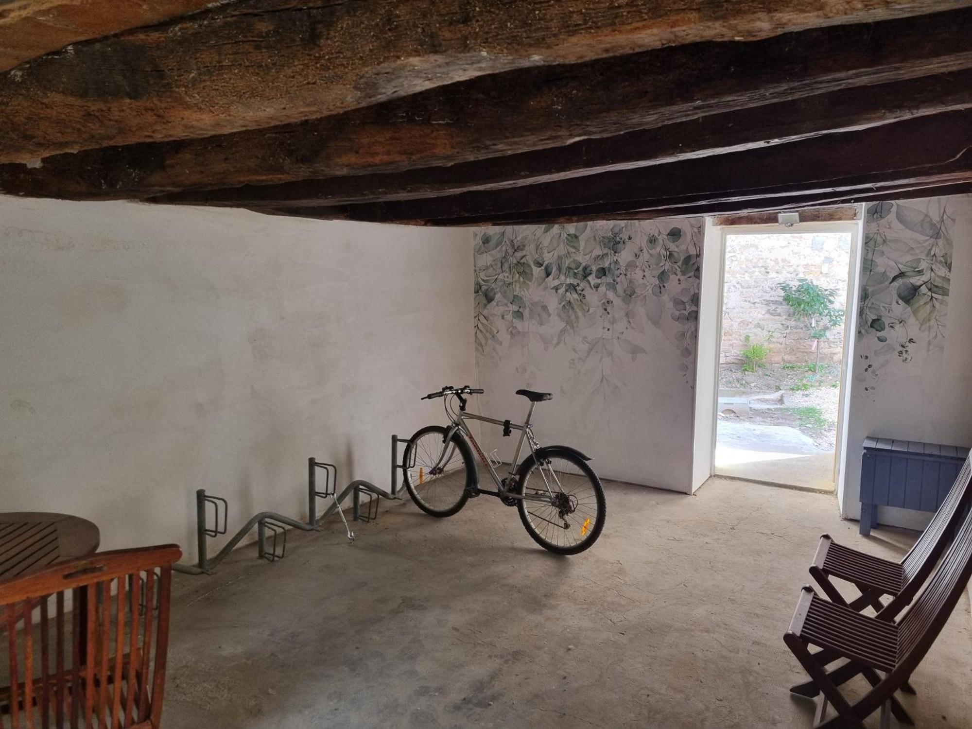 Hotel Fenetre Sur Cour Du Docteur Privey - Secure Park Bike - Voie Bleue Tournus Zewnętrze zdjęcie